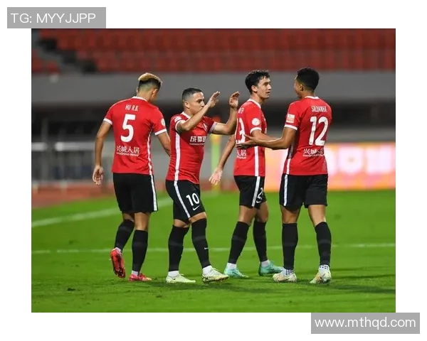 成都足球队实力强劲荣登个人能力排行榜第三名引发热议