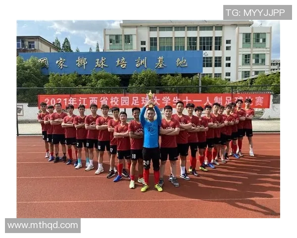 成都足球队比赛经验深度对比与分析探讨