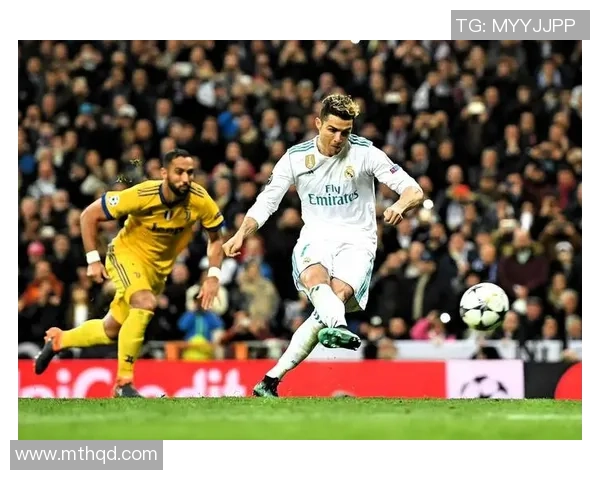 拥有儿子的足球明星们如何平衡家庭与职业生涯的挑战与成就