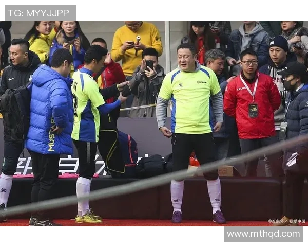 日本足球明星日常训练揭秘：从晨跑到战术演练的全方位训练生活