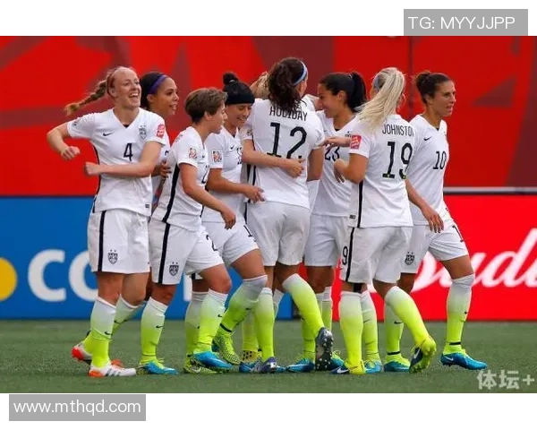 日本足球明星的妻子们名字大揭秘她们背后的故事与魅力分析