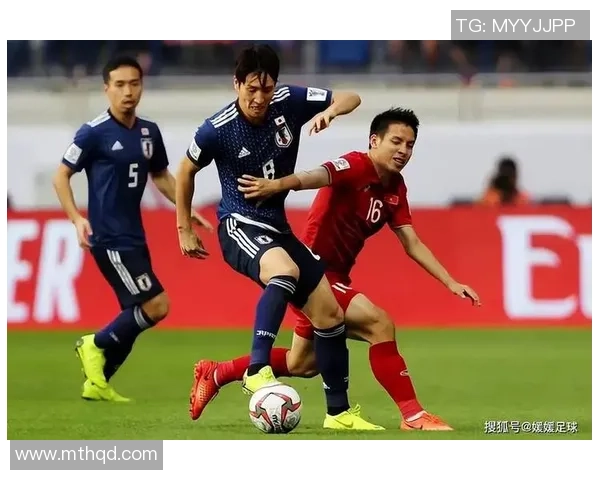 日本足球明星身高揭秘他们在赛场上的优势与影响力分析