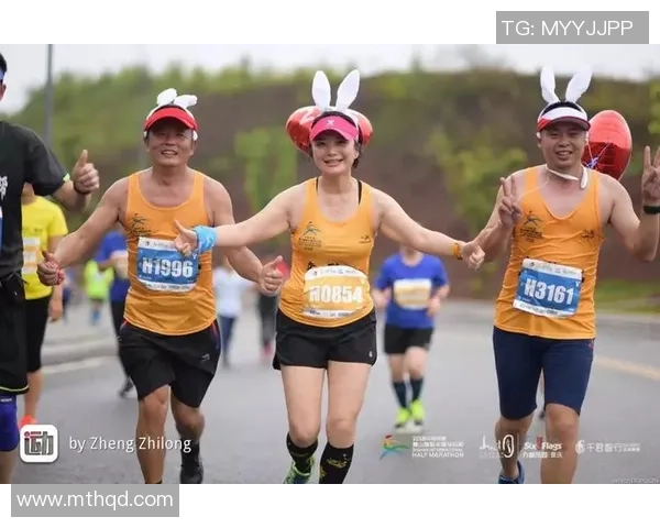 李静专访：探寻羽毛球领域成功背后的秘密与经验分享